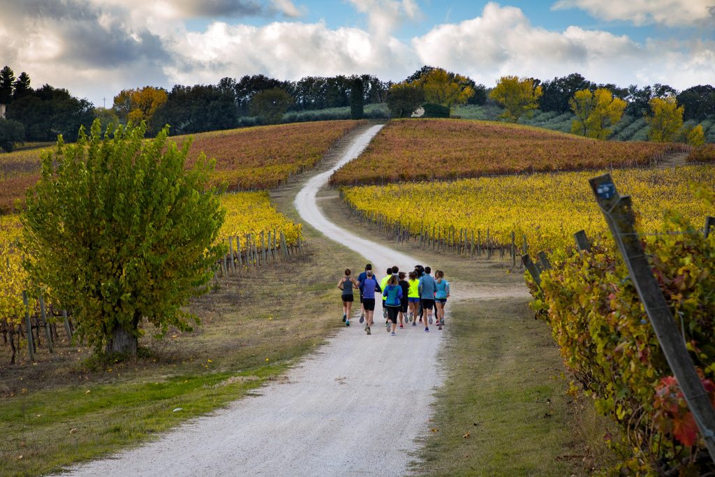 atleti in gara alla sagrantino running